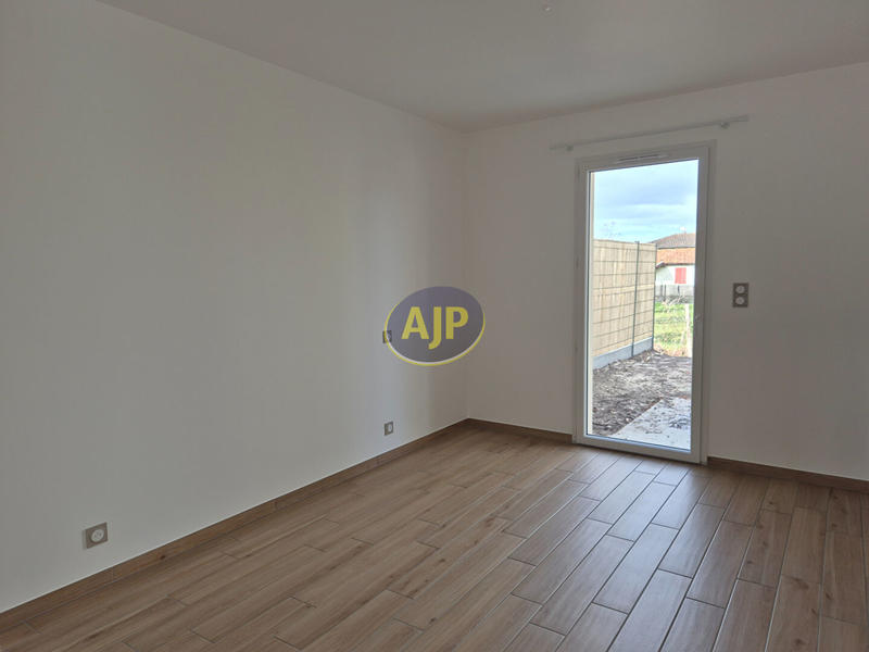 Maison - 83 m² - 3 pièces