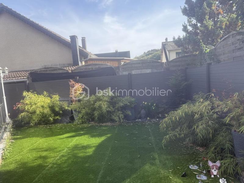 Pavillon - 90 m² - 6 pièces