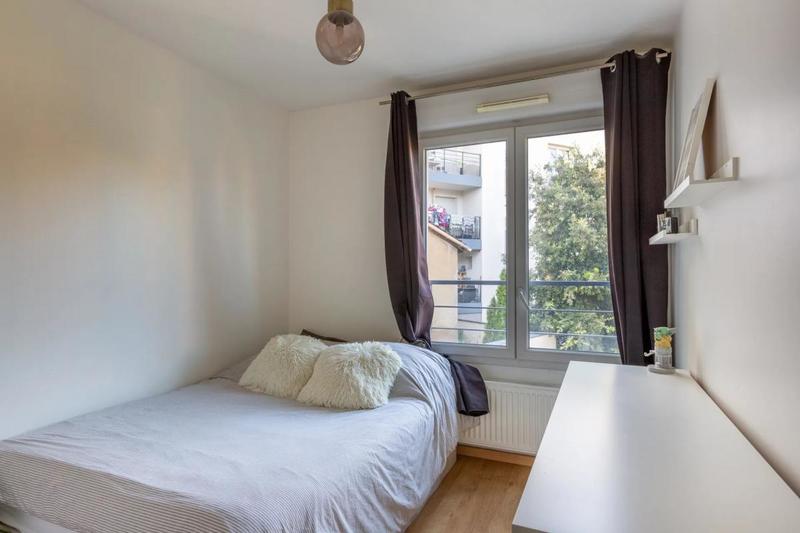 Appartement - 86 m² - 4 pièces