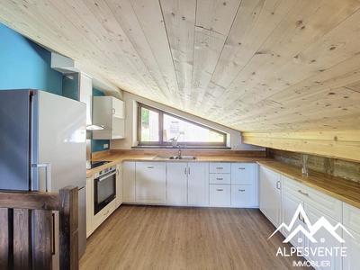 Duplex - 83 m² - 4 pièces