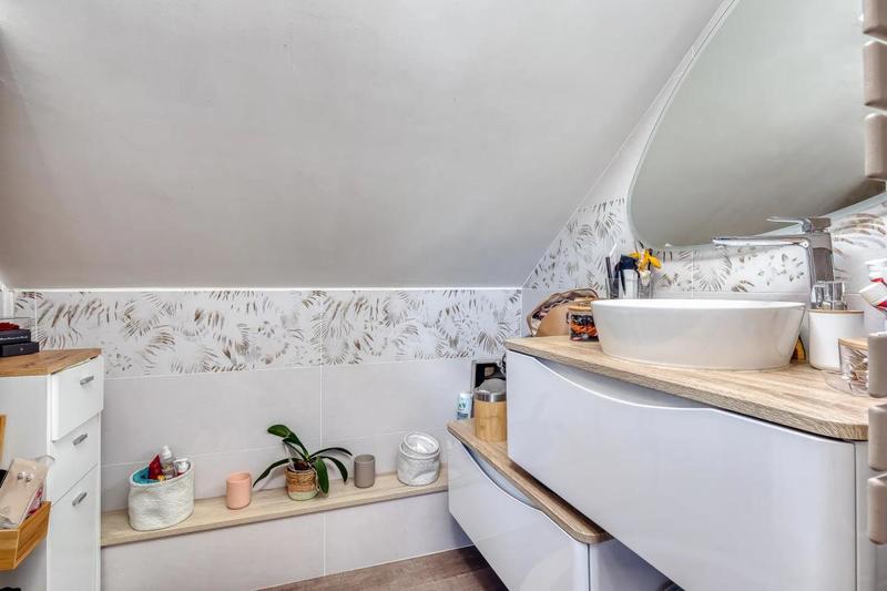 Maison - 75 m² - 4 pièces