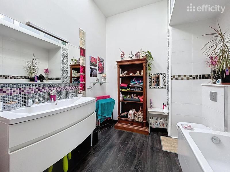 Maison - 139 m² - 4 pièces