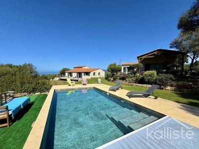 Maison - 194 m² - 7 pièces