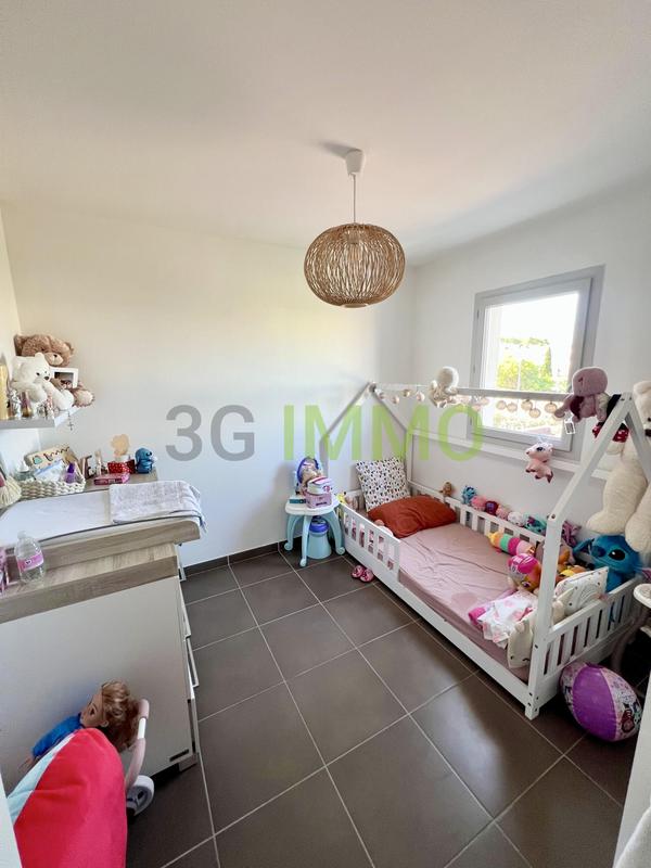 Maison - 77 m² - 3 pièces