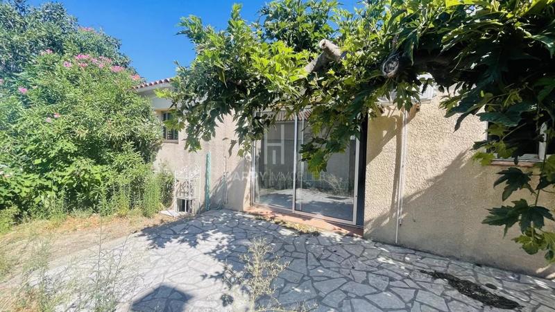 Maison - 185 m² - 8 pièces