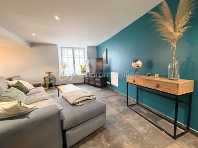 Maison - 95 m² - 4 pièces