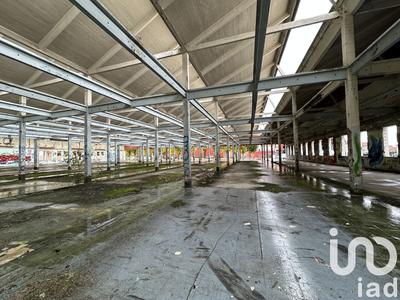 Immeuble - 1 950 m² - 1 pièce