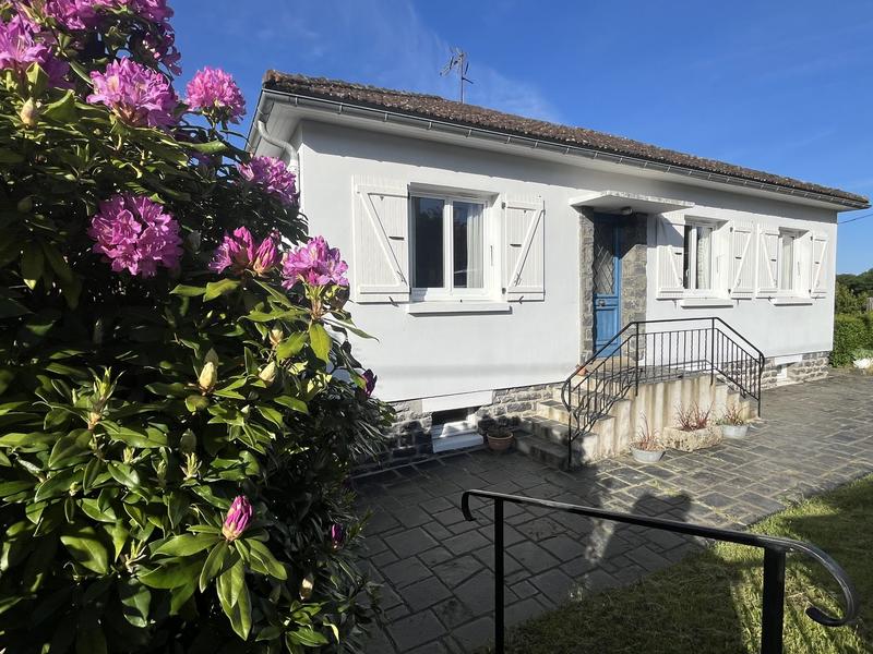 Maison - 95 m² - 5 pièces