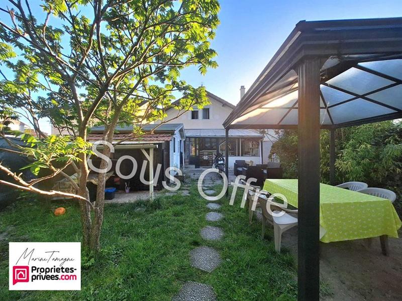 Maison - 115 m² - 6 pièces