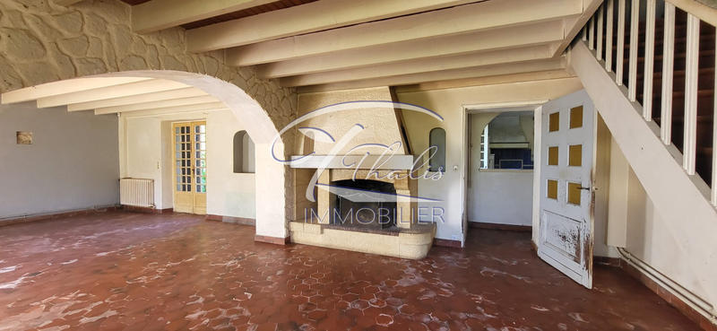 Maison ancienne - 205 m² - 6 pièces