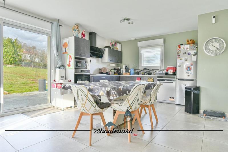 Maison - 101 m² - 6 pièces