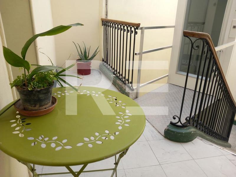 Loft - 49 m² - 2 pièces