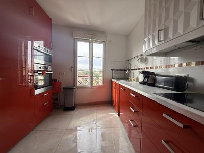 Appartement - 84 m² - 3 pièces