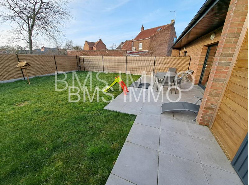 Maison - 100 m² - 4 pièces