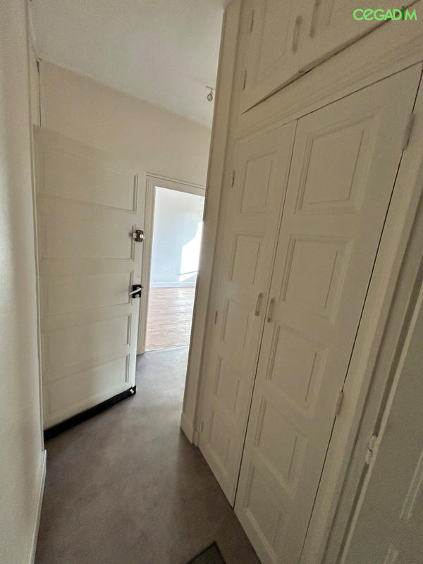 Appartement - 57 m² - 3 pièces