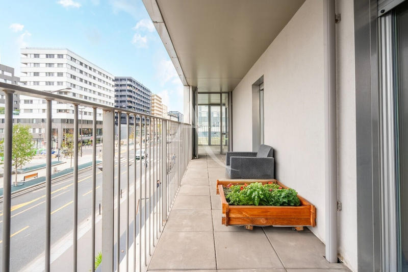 Appartement - 82 m² - 3 pièces