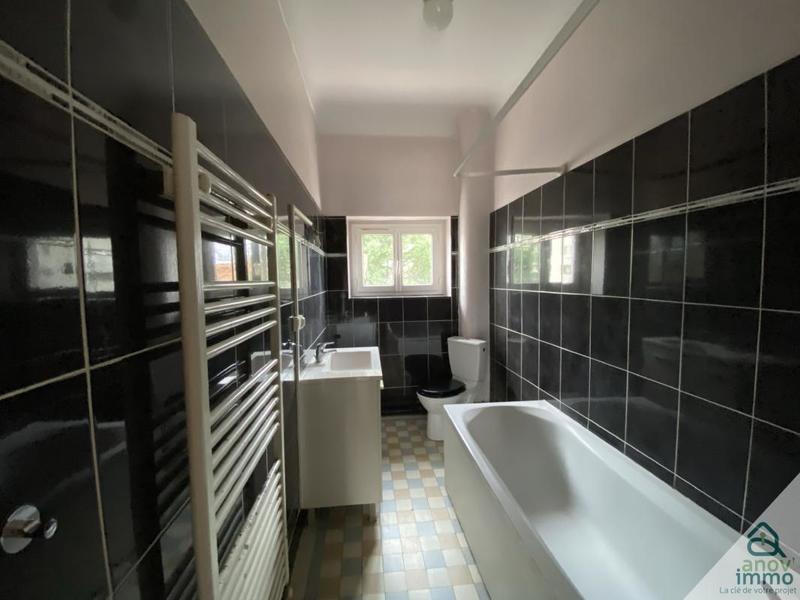 Appartement - 90 m² - 4 pièces