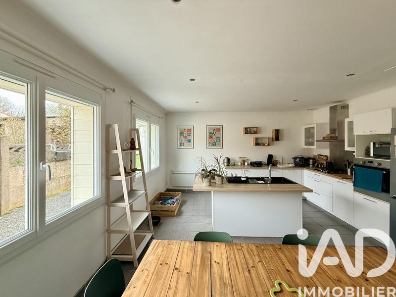 Maison - 101 m² - 4 pièces