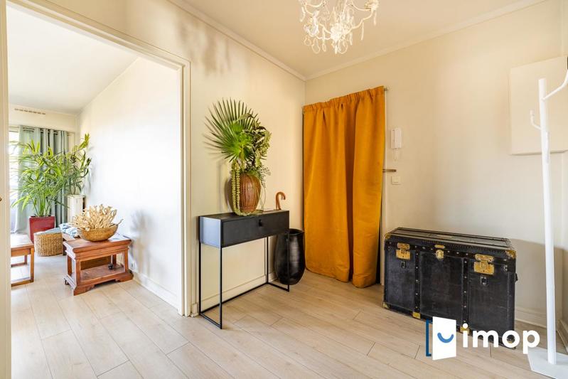 Appartement - 85 m² - 4 pièces