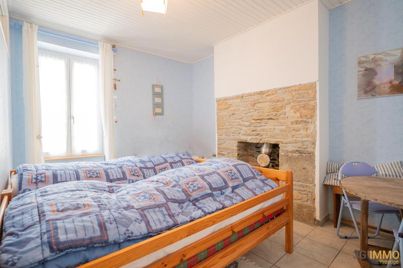 Maison ancienne - 190 m² - 7 pièces