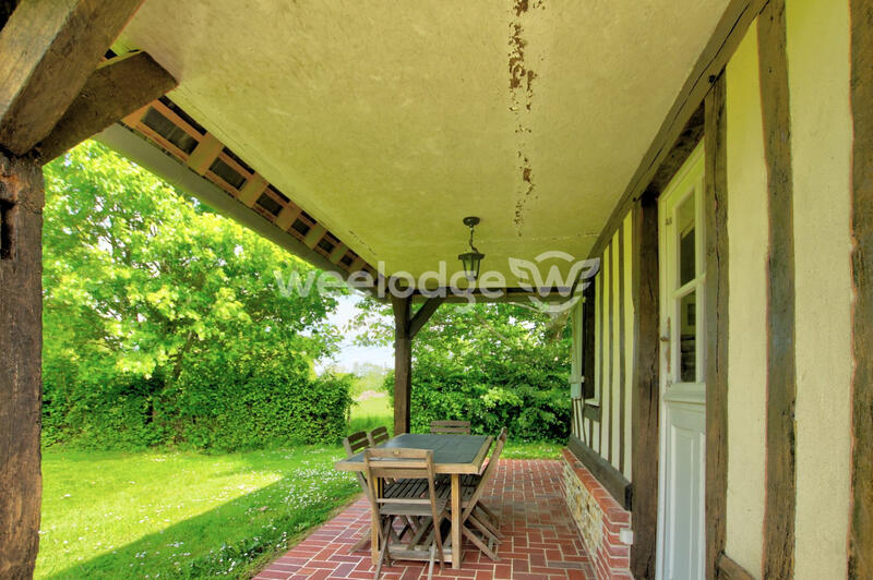 Maison - 326 m² - 12 pièces