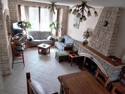 Maison - 154 m² - 5 pièces