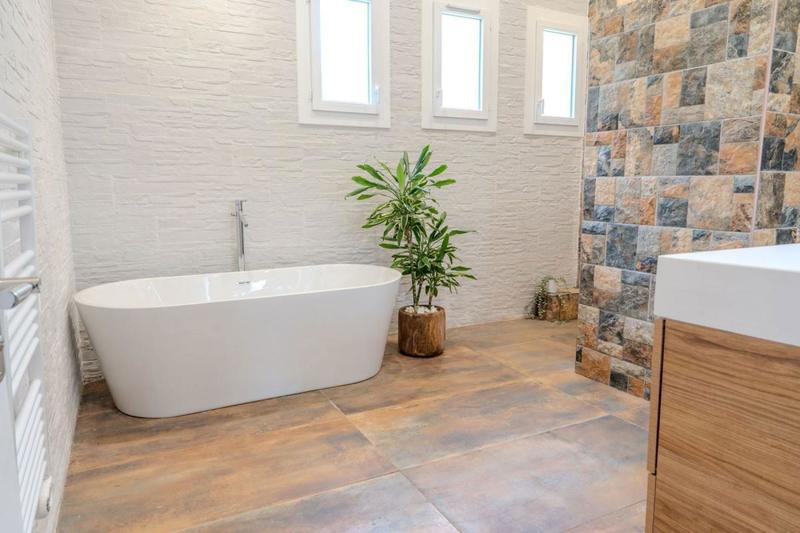 Maison - 210 m² - 5 pièces