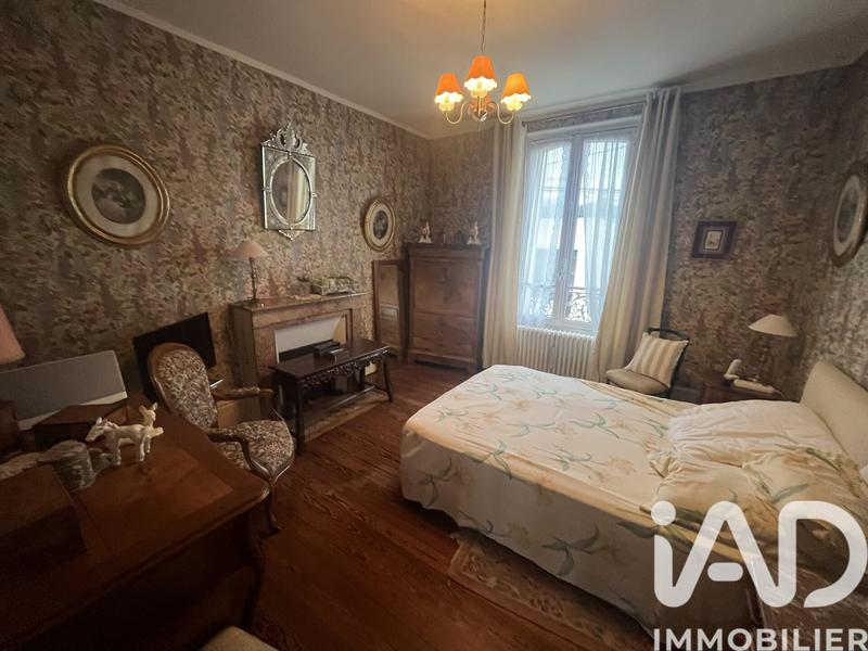 Maison - 149 m² - 8 pièces