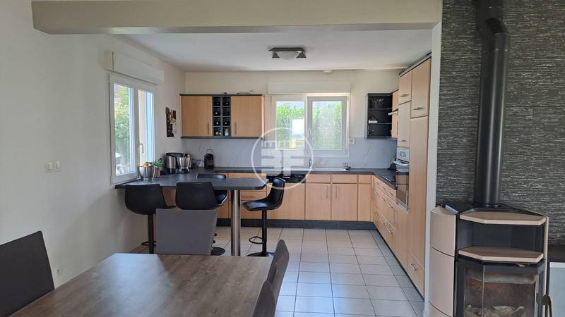 Maison - 128 m² - 5 pièces