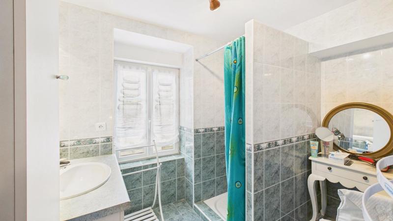 Maison en pierre - 125 m² - 5 pièces