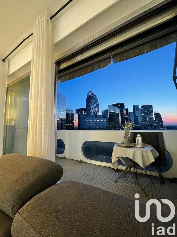 Appartement - 80 m² - 4 pièces