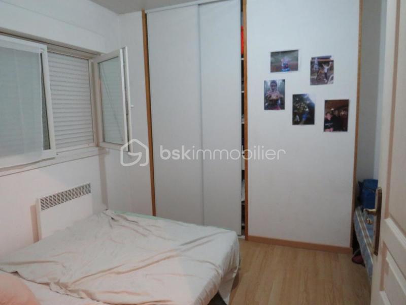 Maison - 200 m² - 6 pièces