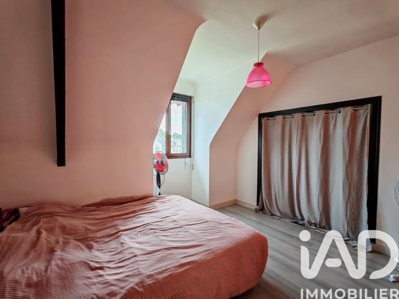 Maison - 161 m² - 8 pièces