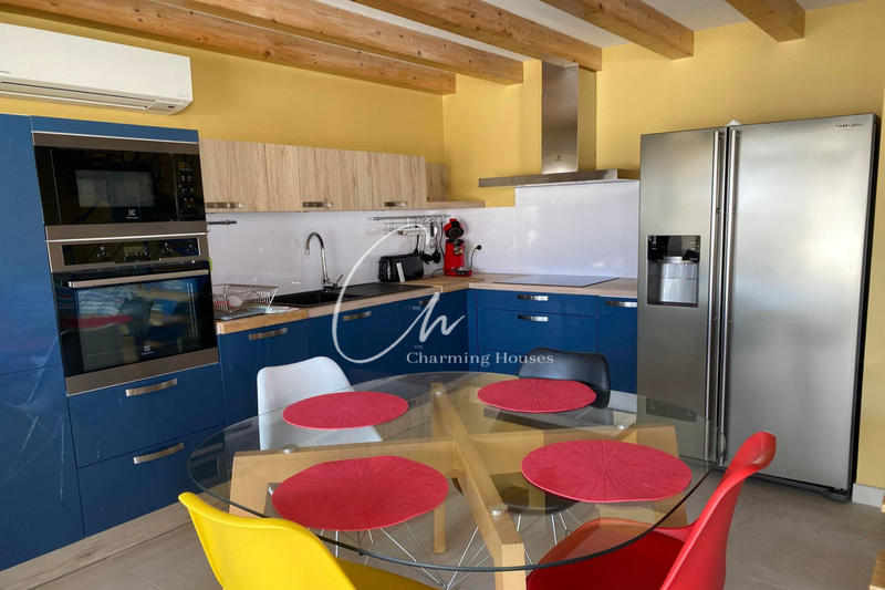 Appartement - 80 m² - 3 pièces