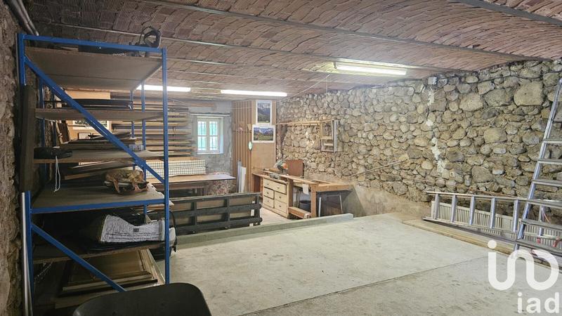 Maison - 290 m² - 12 pièces