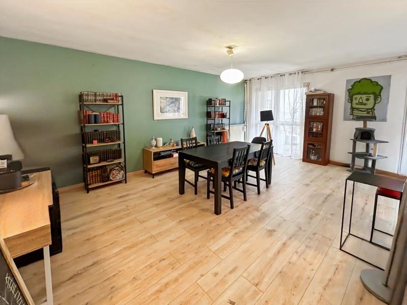 Appartement - 113 m² - 5 pièces