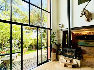 Maison - 200 m² - 6 pièces