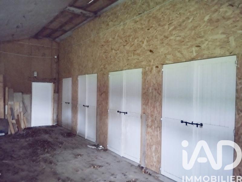 Maison - 360 m² - 1 pièce