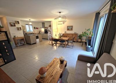 Maison - 88 m² - 4 pièces