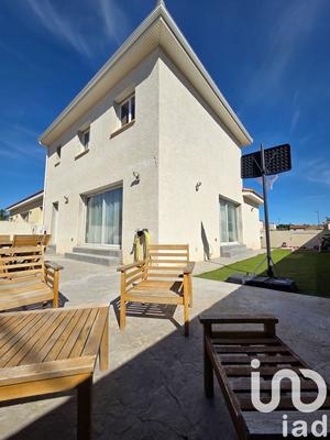 Maison - 112 m² - 4 pièces