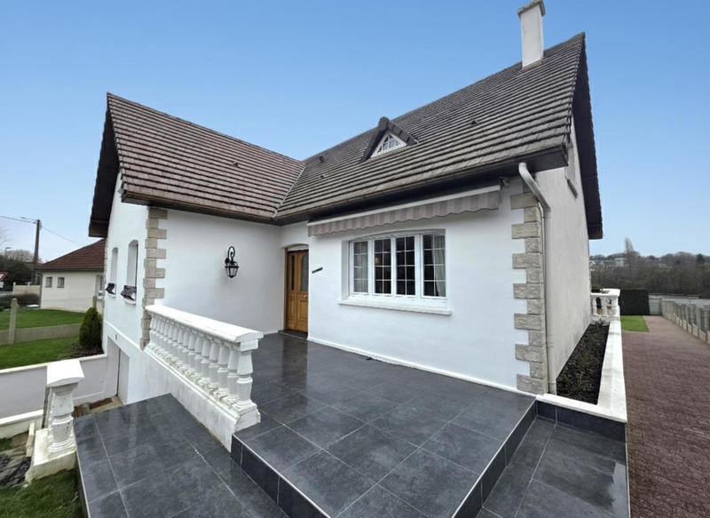 Pavillon - 164 m² - 7 pièces