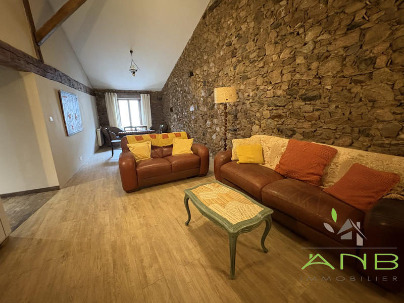 Maison ancienne - 239 m² - 6 pièces