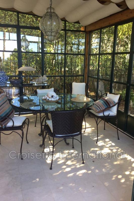 Appartement - 82 m² - 2 pièces