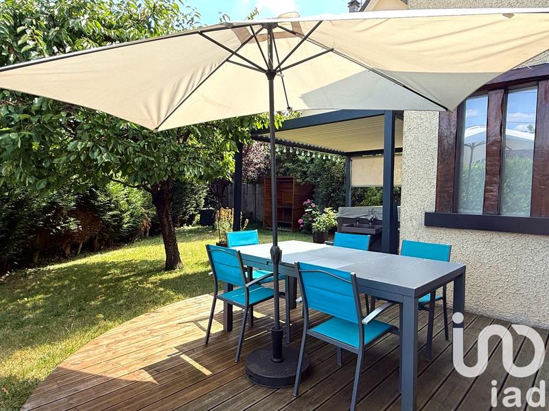 Maison - 140 m² - 6 pièces