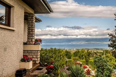 Propriété - 216 m² - 9 pièces