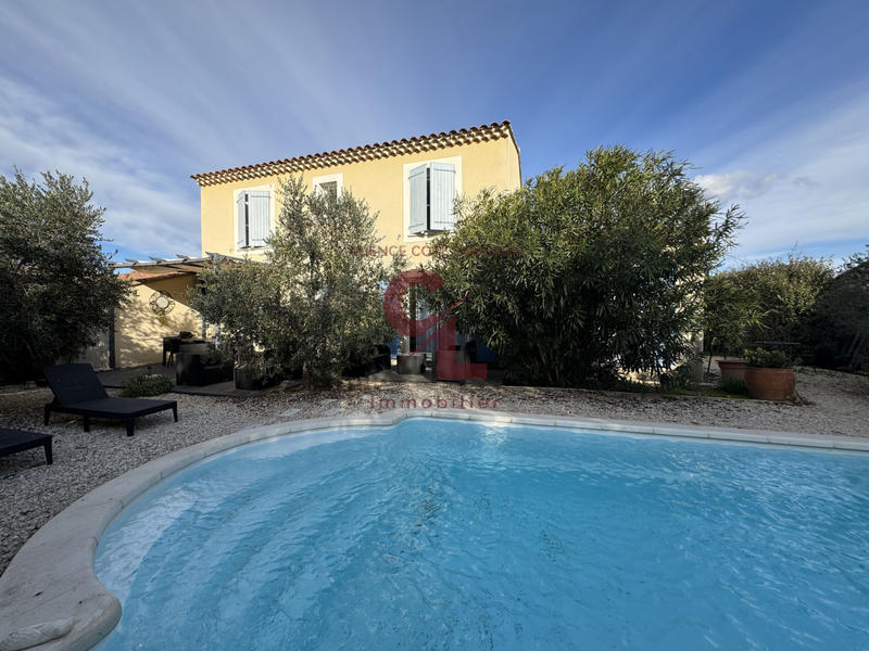 Maison - 135 m² - 6 pièces