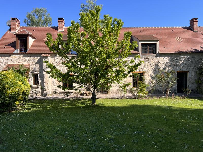 Maison en pierre - 204 m² - 5 pièces