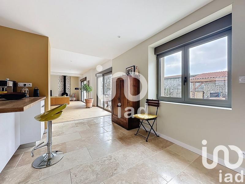 Maison - 180 m² - 5 pièces