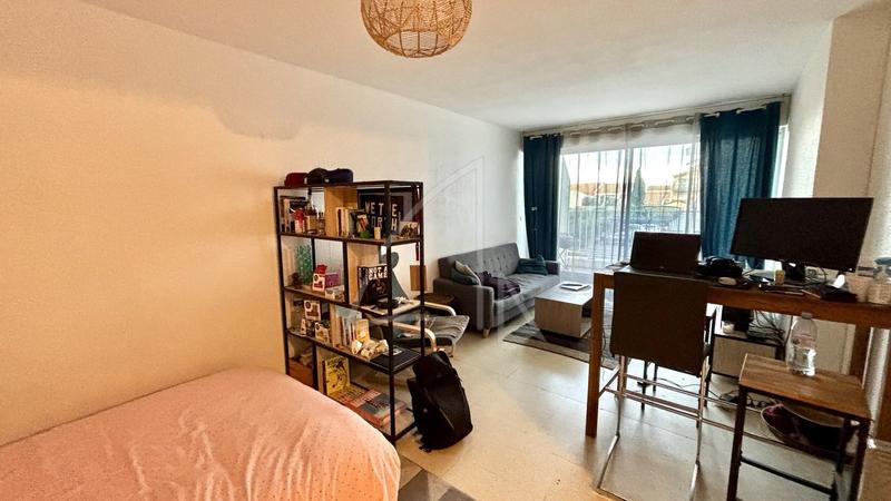 Studio - 33 m² - 1 pièce