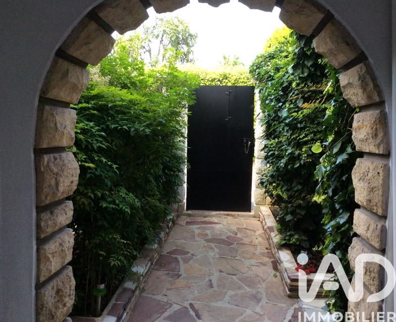 Maison - 170 m² - 7 pièces